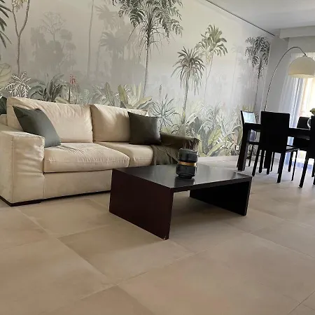 Domaine D'ahmosis, Modern 2 Bedrooms Refurbished Apartment, F3 Moderne Fraichement Renove Apartamento